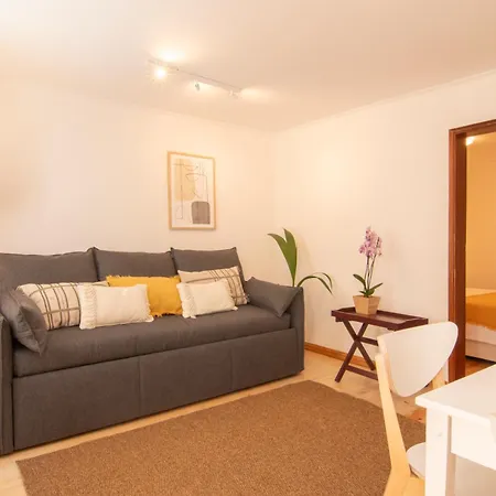 公寓 Charming & Peaceful Family Flat
