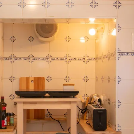 Charming & Peaceful Family Flat Apartment Lisbon