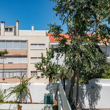 Charming & Peaceful Family Flat 公寓 *