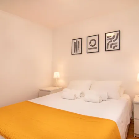 דירה Charming & Peaceful Family Flat *