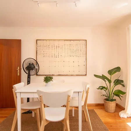 Charming & Peaceful Family Flat *